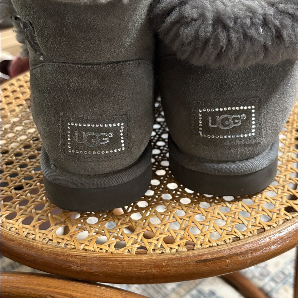 Ugg Classic Mini Bailey Button Bling Boot Size 8 - image 3